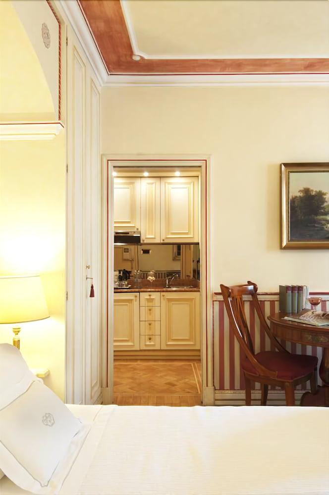 Petit Palais Hotel De Charme Мілан Номер фото